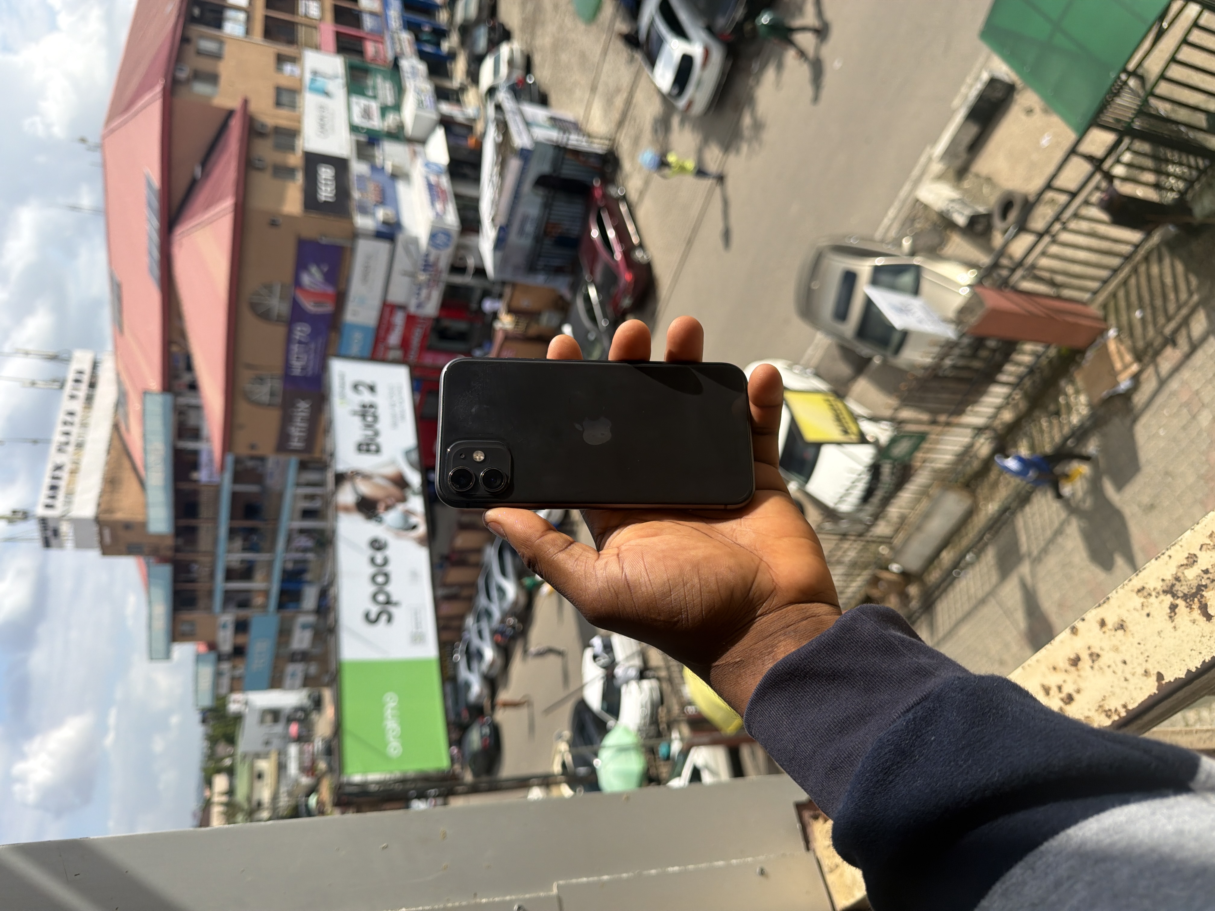 iPhone 11